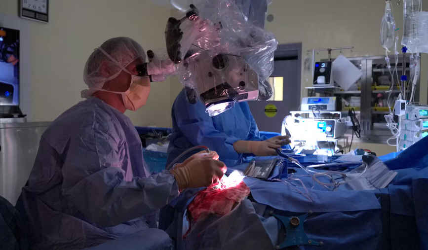 06 surgical device.jpg
