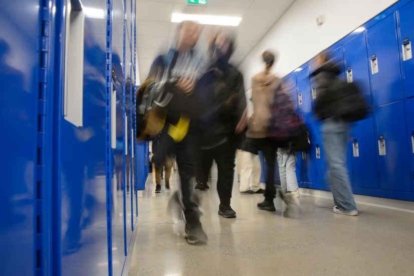 魁省学校性别及同性恋歧视现象日益猖獗